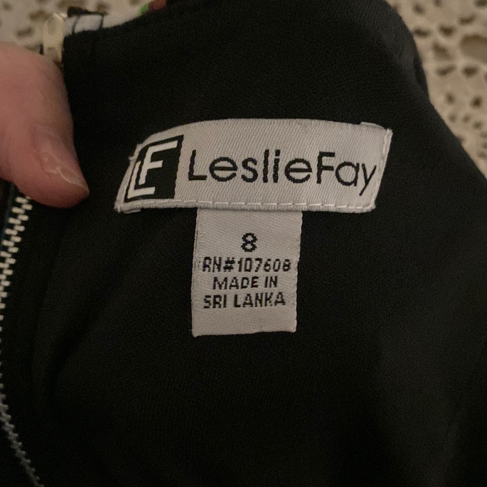 Women’s dress size 8